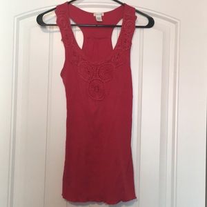 Decorative Maurice’s tank top